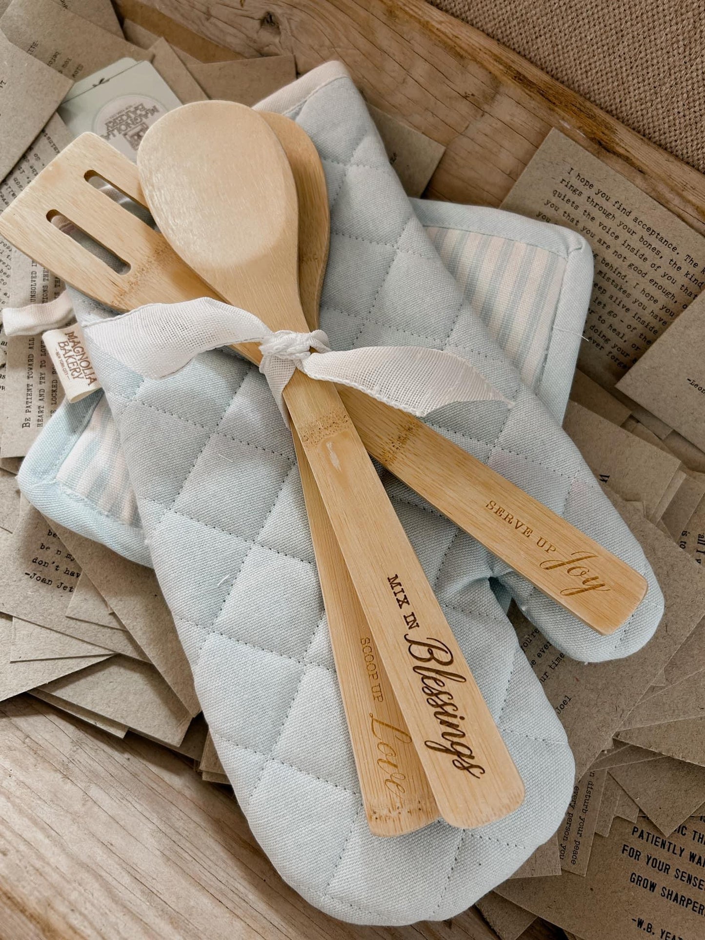 Mother's Day Spoon and Mitt Set